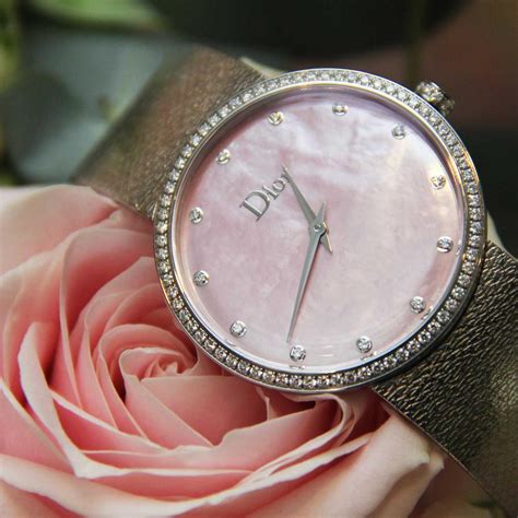 a qui appartient dior|la d de Dior watches.